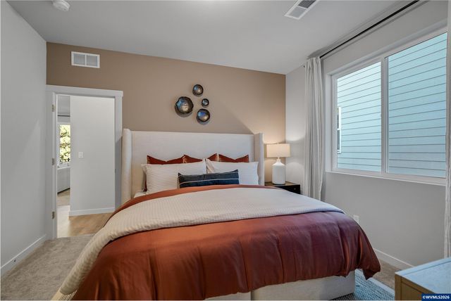 1902 Seven Mile Ln SE, Albany, OR 97322