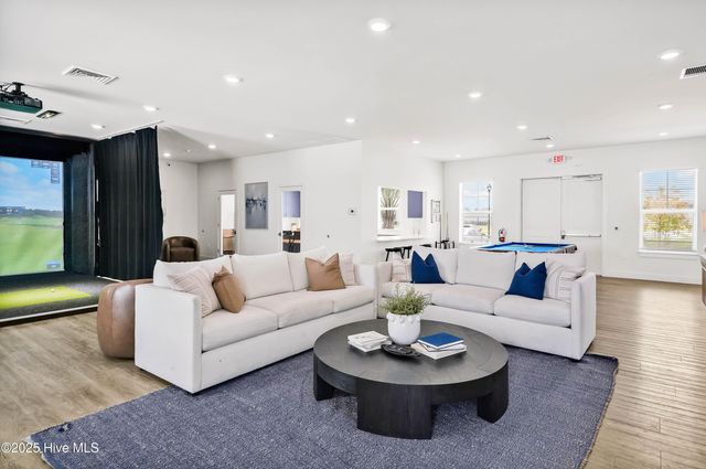 4330 Majesty Drive Unit 355, Castle Hayne, NC 28429