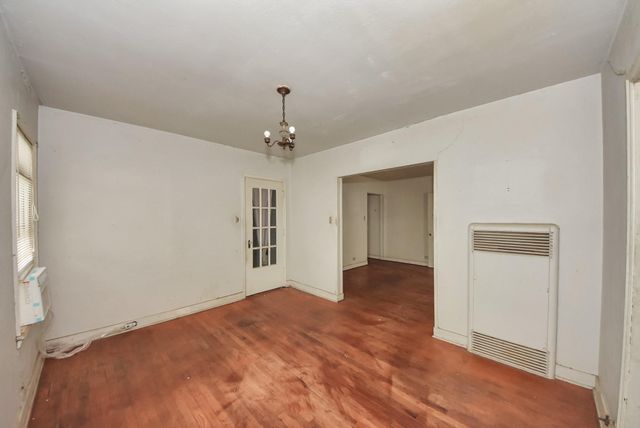8311 Glenview Drive, Houston, TX 77017
