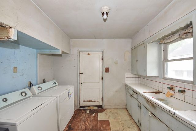 8311 Glenview Drive, Houston, TX 77017