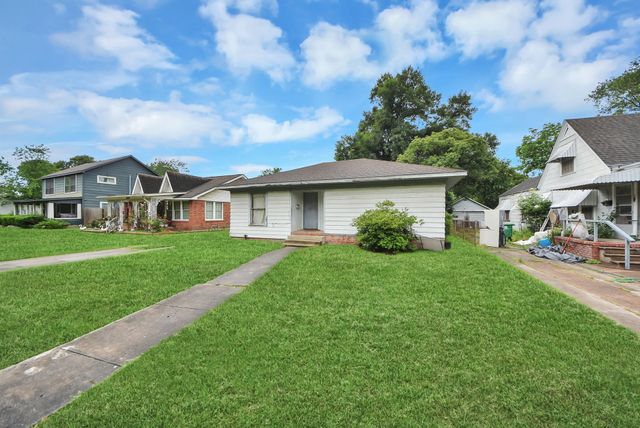 8311 Glenview Drive, Houston, TX 77017
