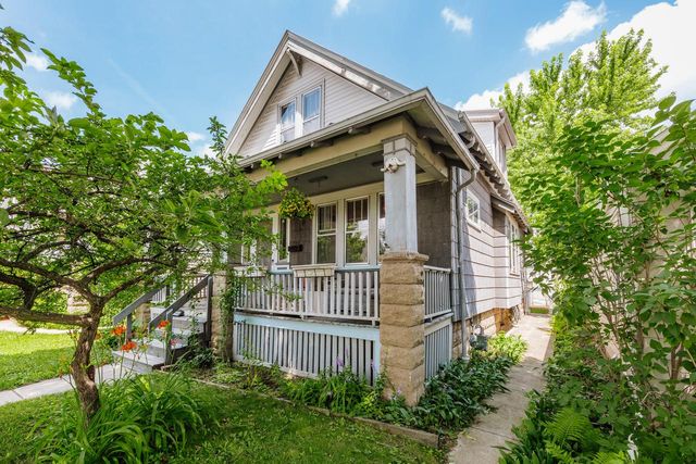 168 E Rosedale AVENUE, Milwaukee, WI 53207