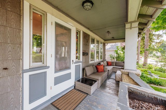 168 E Rosedale AVENUE, Milwaukee, WI 53207