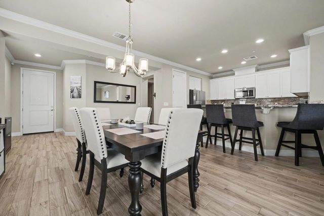 650 Morning Glory Cir, Ione, CA 95640
