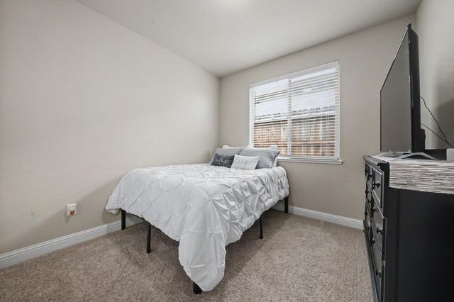 650 Morning Glory Cir, Ione, CA 95640