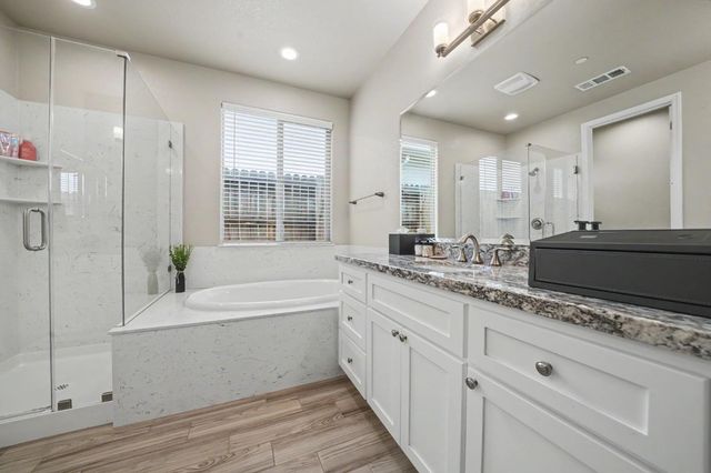 650 Morning Glory Cir, Ione, CA 95640