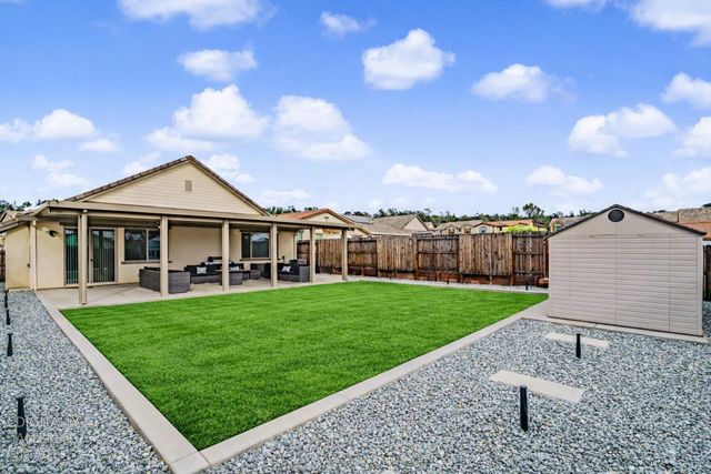 650 Morning Glory Cir, Ione, CA 95640