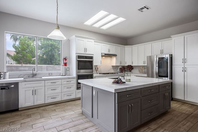 1798 Lakewood Drive, Henderson, NV 89012