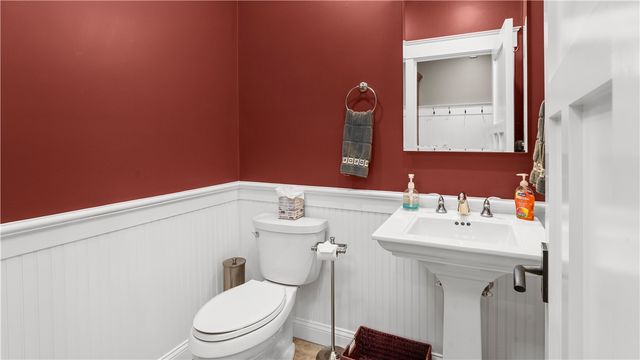 3 Doris Terrace, Newport, RI 02840