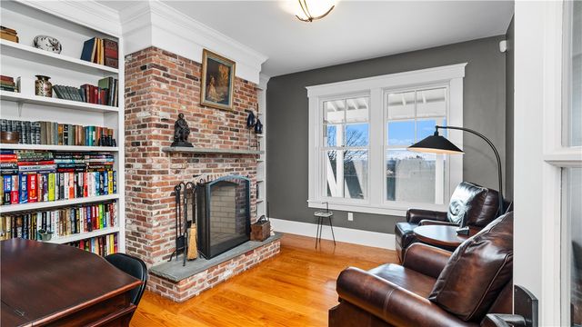 3 Doris Terrace, Newport, RI 02840