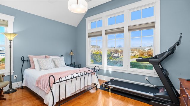 3 Doris Terrace, Newport, RI 02840
