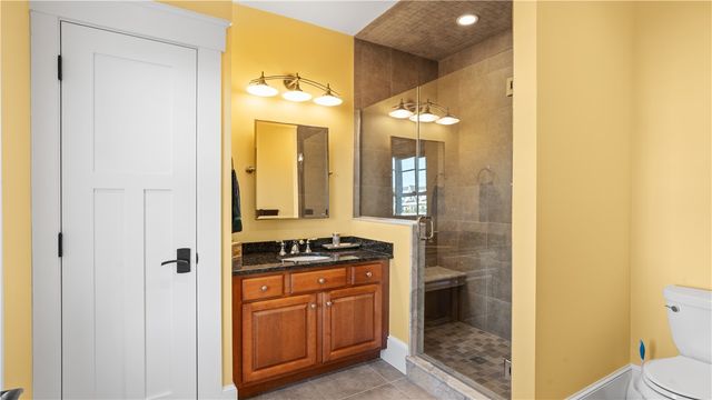 3 Doris Terrace, Newport, RI 02840