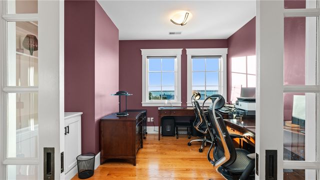 3 Doris Terrace, Newport, RI 02840