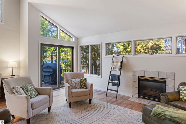 1335 W Outer Drive, Traverse City, MI 49685