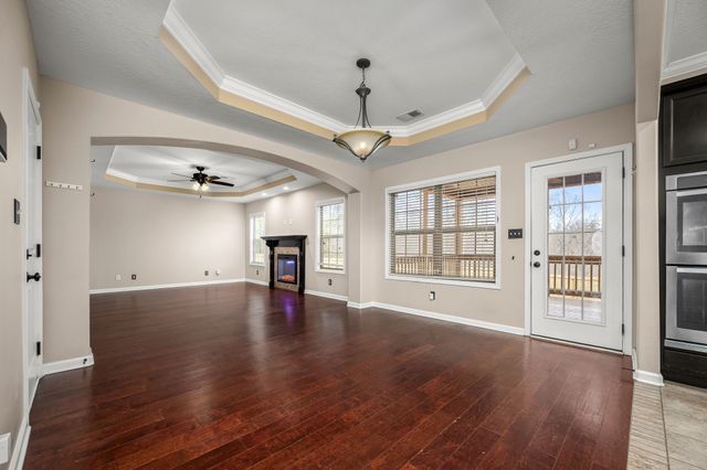 940 Smoots Dr, Clarksville, TN 37042