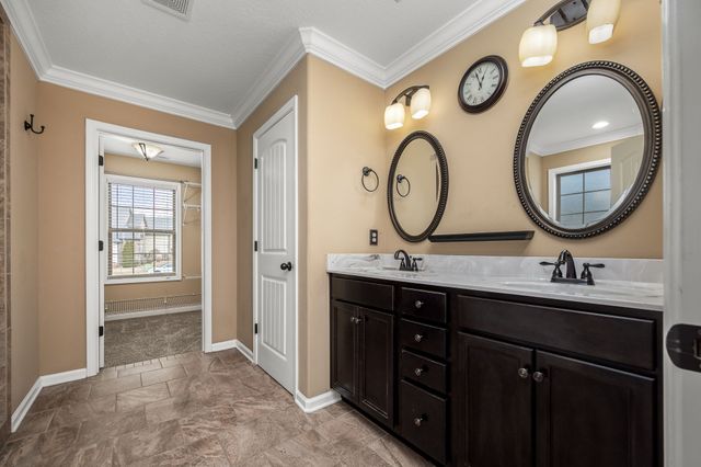 940 Smoots Dr, Clarksville, TN 37042