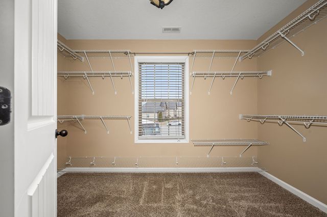 940 Smoots Dr, Clarksville, TN 37042