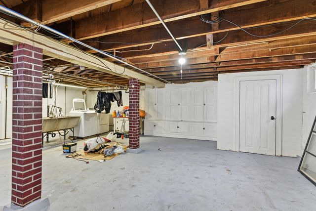 1140 Maryland Avenue E, Saint Paul, MN 55106