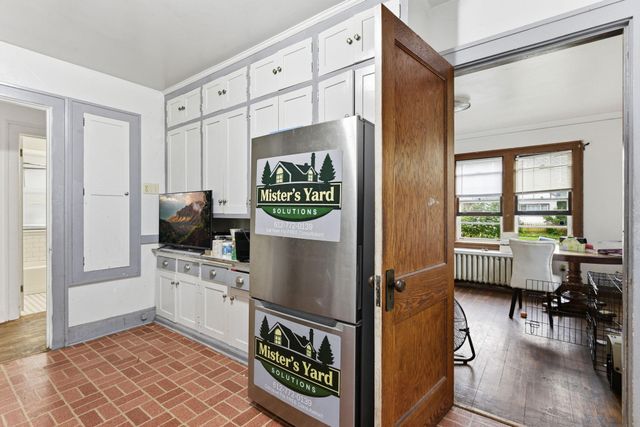 1140 Maryland Avenue E, Saint Paul, MN 55106