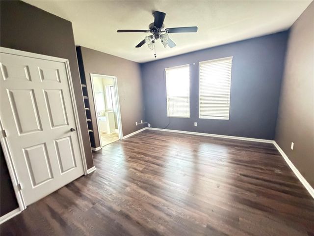 2307 Cloudy Bay Drive, Fresno, TX 77545