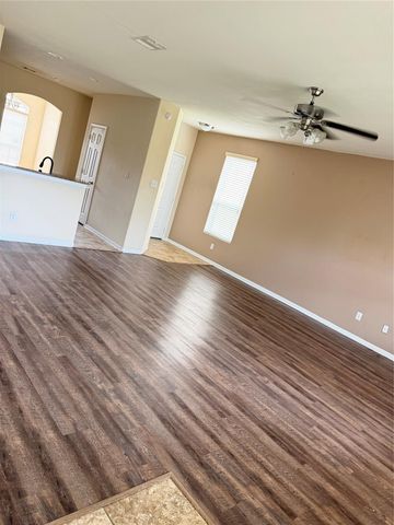 2307 Cloudy Bay Drive, Fresno, TX 77545