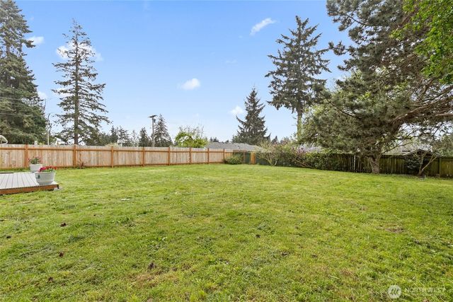 30657 1st Place SW, Federal Way, WA 98023