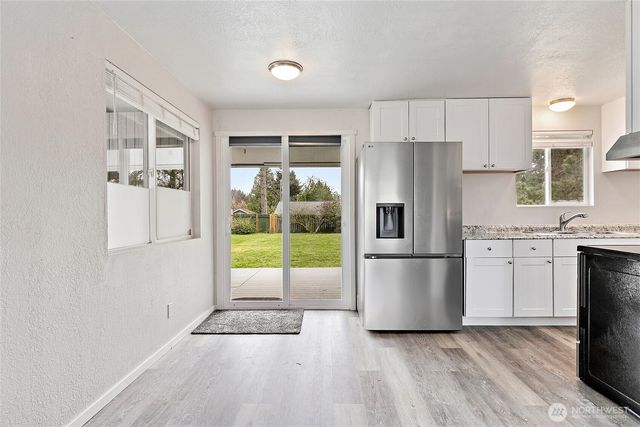 30657 1st Place SW, Federal Way, WA 98023