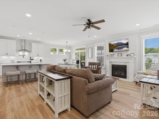 852 Yucatan Drive, Waxhaw, NC 28173