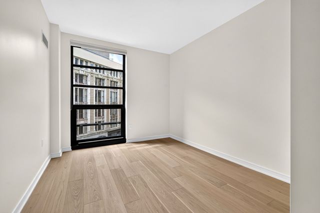 580 Washington Street 601, Boston, MA 02111