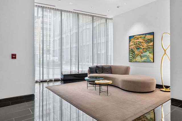 580 Washington Street 601, Boston, MA 02111