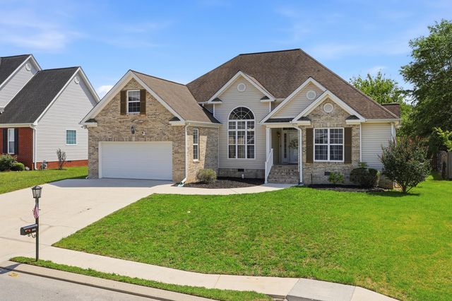 8058 Squirrel Wood Court, Ooltewah, TN 37363