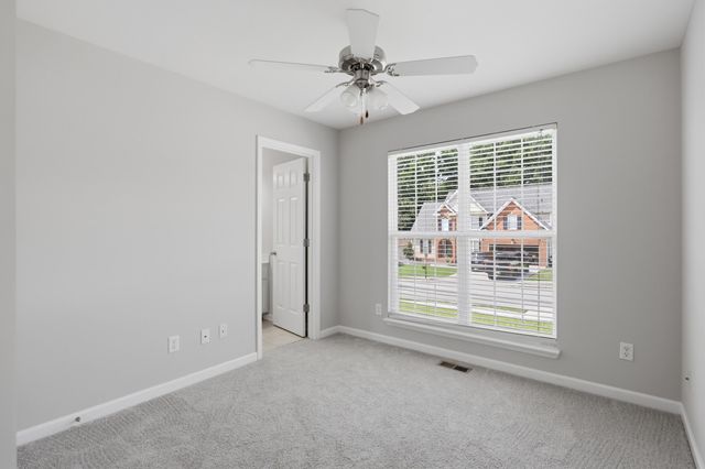 8058 Squirrel Wood Court, Ooltewah, TN 37363