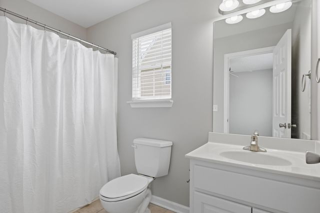 8058 Squirrel Wood Court, Ooltewah, TN 37363