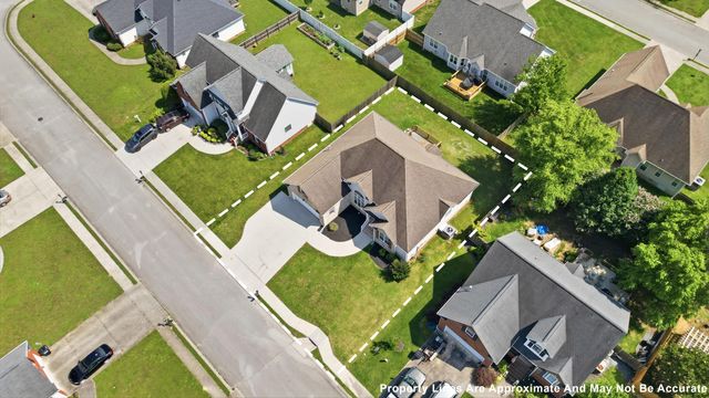 8058 Squirrel Wood Court, Ooltewah, TN 37363