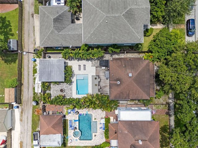 1170 24TH AVENUE N, St Petersburg, FL 33704