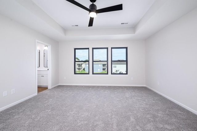 1627 N 156th Street, Basehor, KS 66007