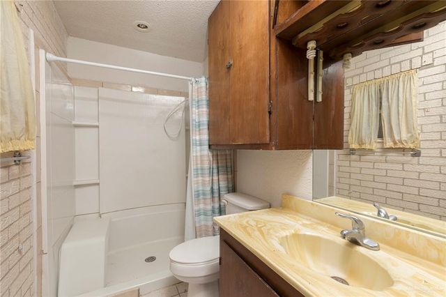 1022 S Richmond Drive, Pharr, TX 78577