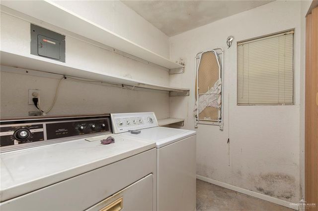 1022 S Richmond Drive, Pharr, TX 78577