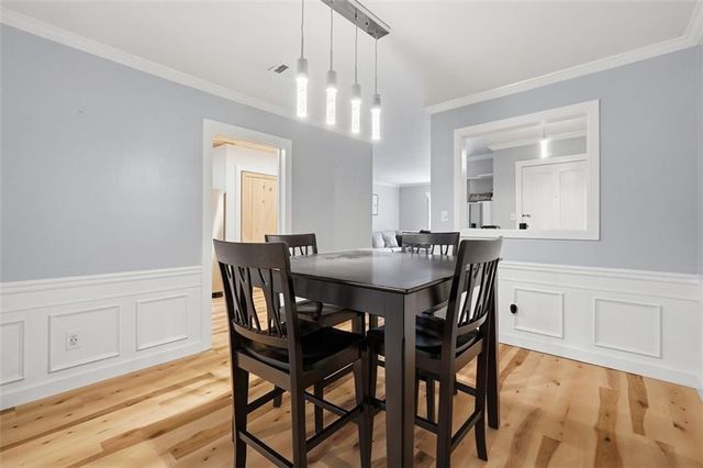 135 Elysian Way NW, Atlanta, GA 30327
