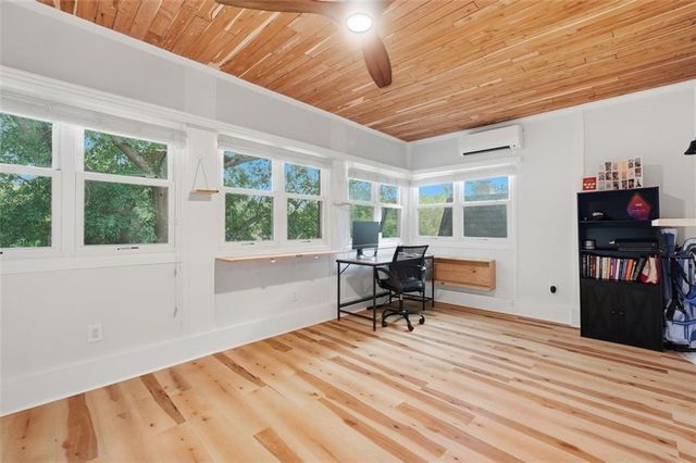 135 Elysian Way NW, Atlanta, GA 30327