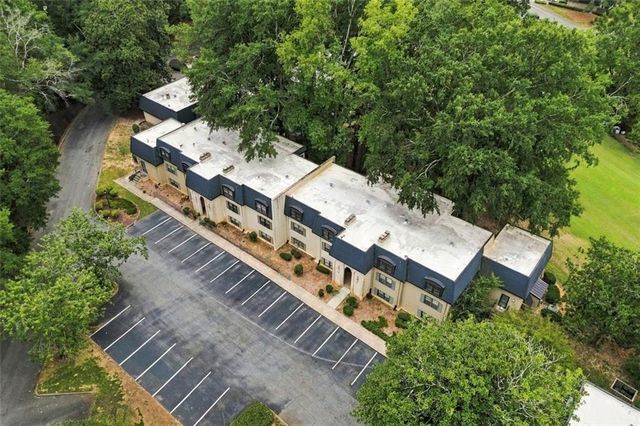 135 Elysian Way NW, Atlanta, GA 30327
