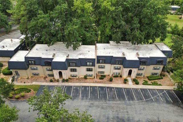 135 Elysian Way NW, Atlanta, GA 30327