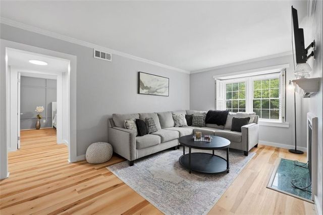 135 Elysian Way NW, Atlanta, GA 30327