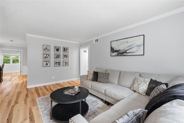 135 Elysian Way NW, Atlanta, GA 30327