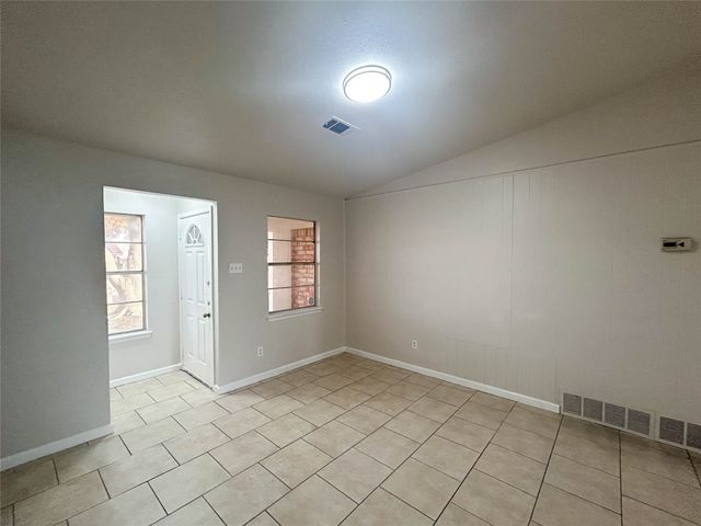 2641 Arlington Lane, Lancaster, TX 75134