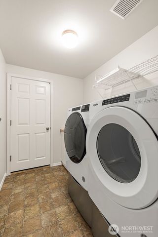 28113 150th Place SE, Kent, WA 98042