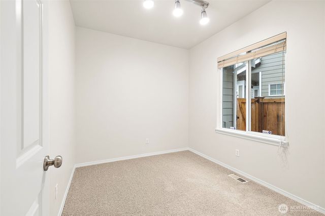 28113 150th Place SE, Kent, WA 98042