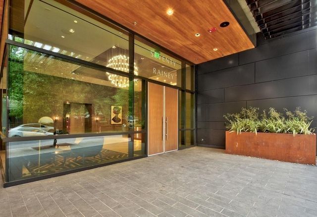 70 Rainey ST 1409, Austin, TX 78701