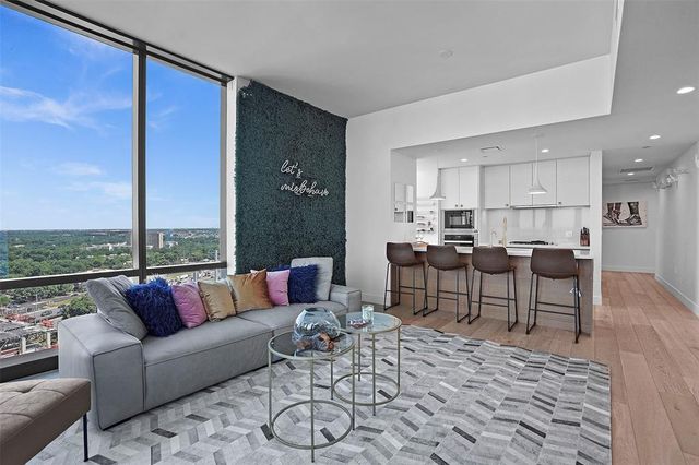 70 Rainey ST 1409, Austin, TX 78701