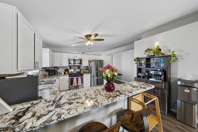 5950 Sunrose Court, Sun Valley, NV 89433